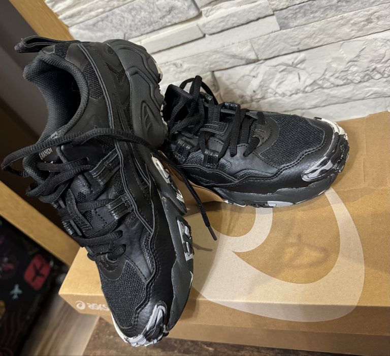 Маратонки asics gel nandi