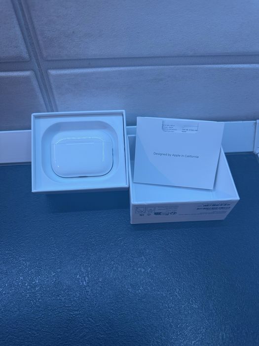 Nova (Air) Pods Pro 3