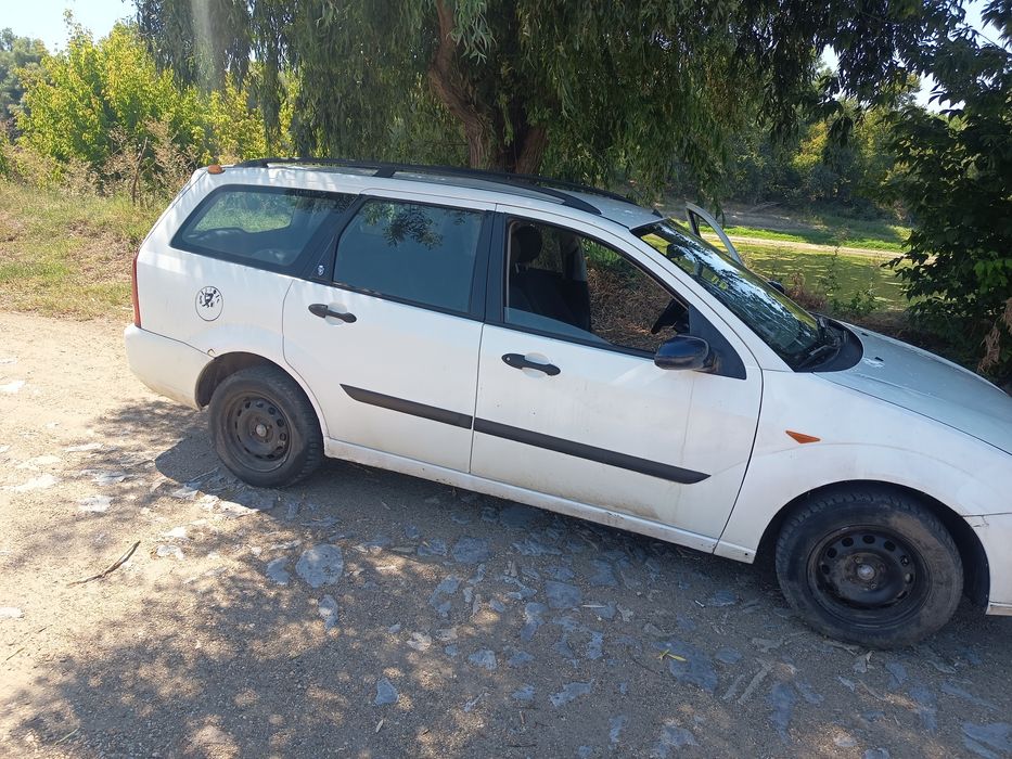 Vând Ford Focus MK1 Break – Fiabil și Spațios