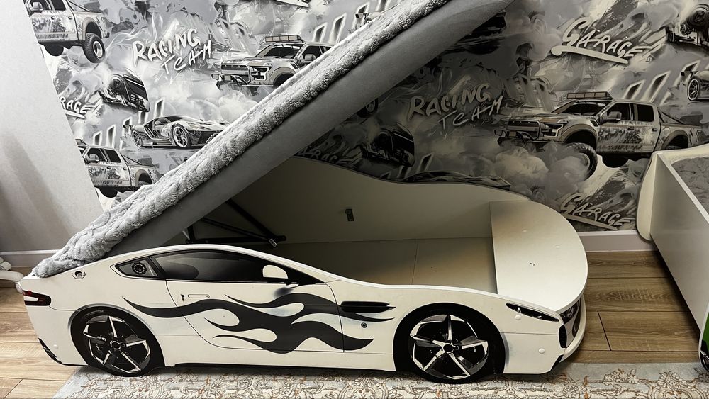 Продам Детские кватки машинки