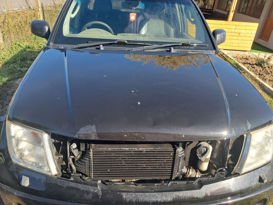 Capota fata navara d40