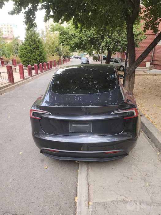 Tesla Model 3 Highland, 2024
