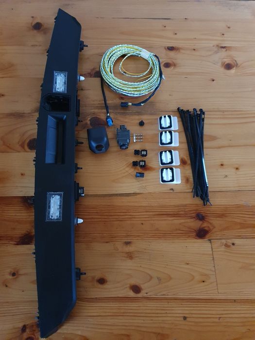 Kit Complet Retrofit Cameră Marșarier Bmw Seria 7 G11 G12