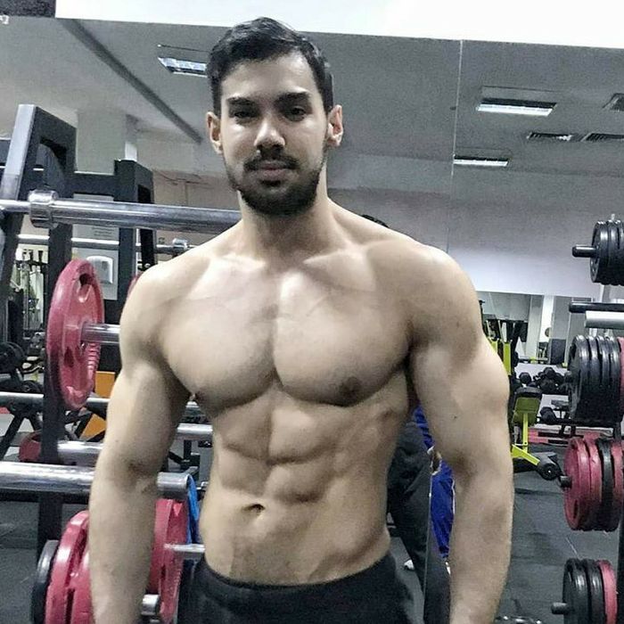 Instructor fitness si antrenor personal acreditat