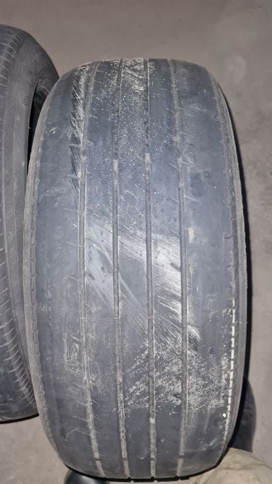 Yokohama dB decibel E70