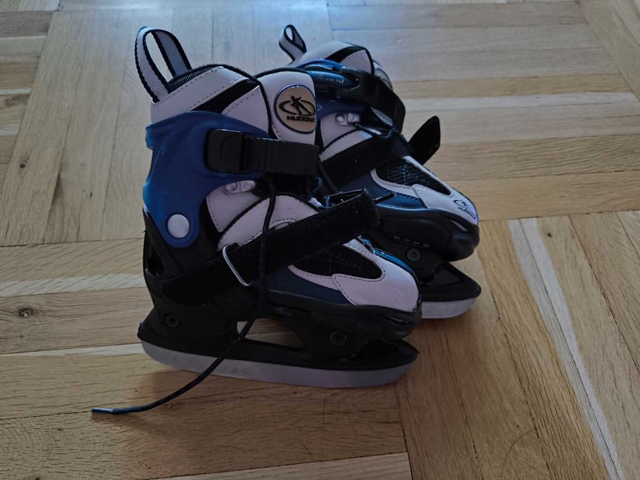 Детски кънки за лед