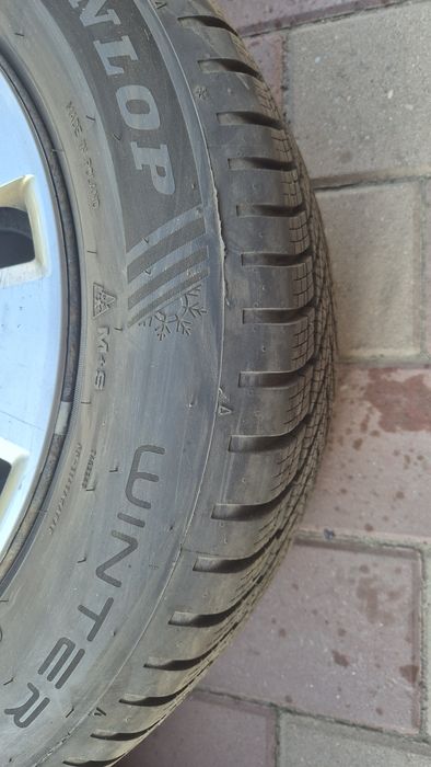 Anvelope Iarna Dunlop 205/60/16 + jante si capace Audi A4