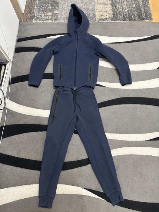 Nike tech XS аригинален