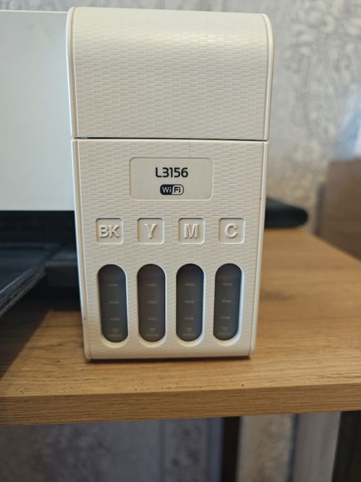 Продам цветной принтер Epson