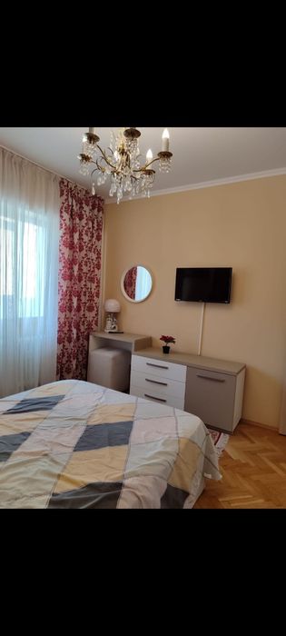 Apartament 3 camere de închiriat – Obor | Bloc ALMO | 70 mp | Metrou 2 min