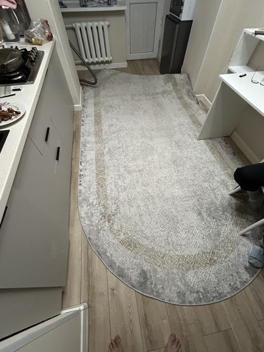 Ковер               .