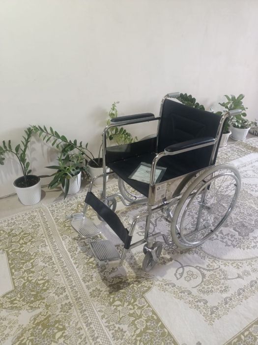 Инвалидная коляска