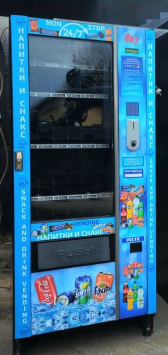 Вендинг машина за храни и напитки BVM / Бианчи Вега