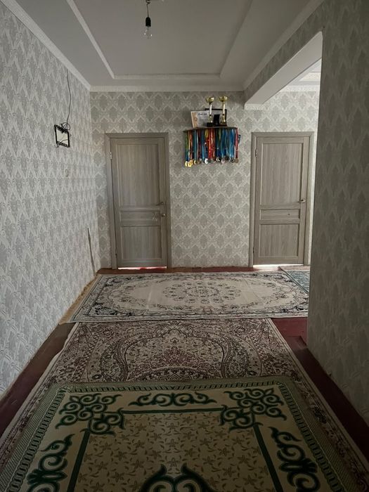 4 бөлмелі үй сатылады