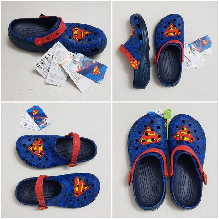Saboți CROCS Superman Classic Clog 211131 Albastru, șlapi, papuci de vară, mărimea 42 - 43 EU unisex