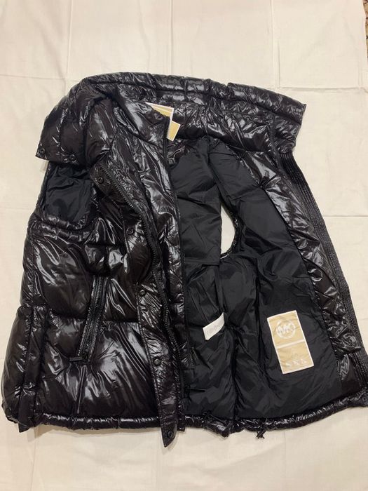 Куртка зимняя. Новая