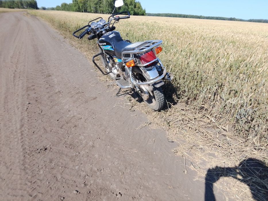 Продам мотоцикл dayun dy 200