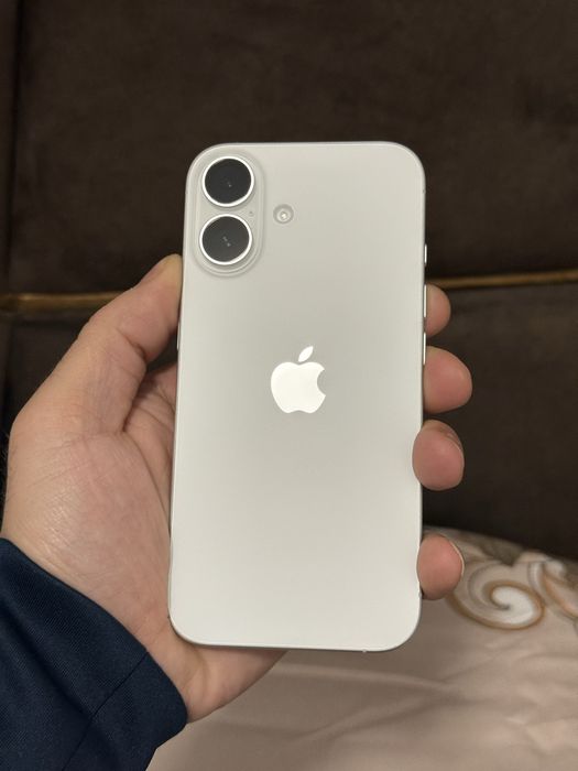 iPhone 16 White 5G 128Gb Garantie Ca Nou 100% Baterie!.