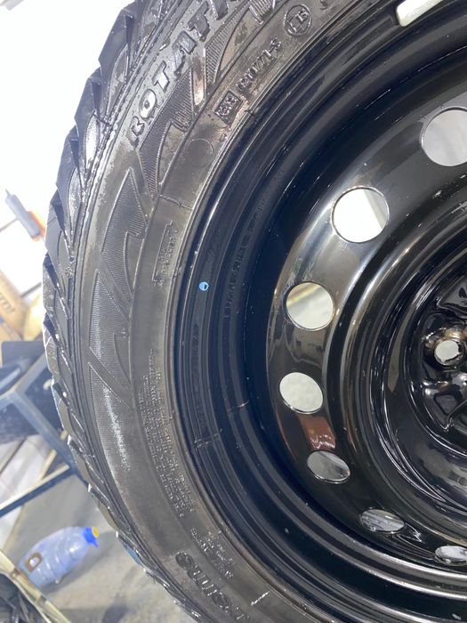 Продаю диск и шина