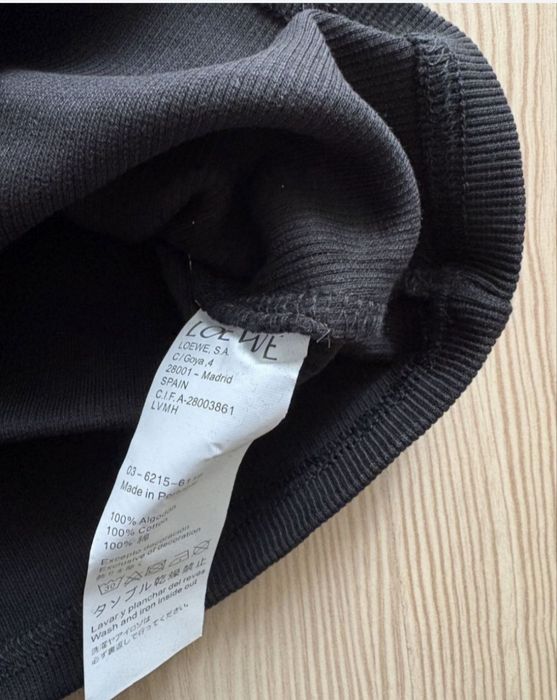 Top lung loewe diferite culori