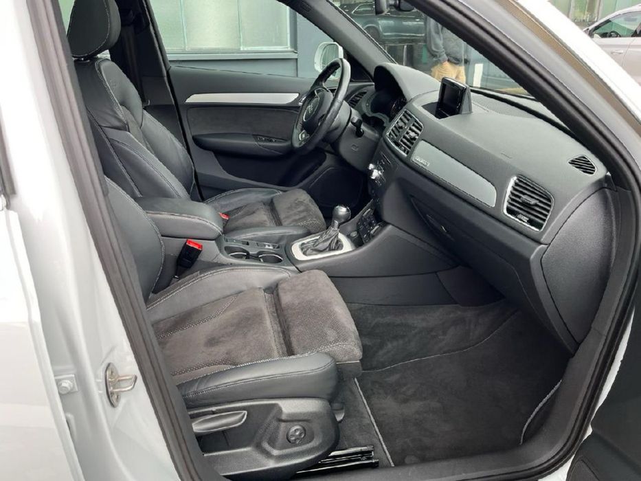 Dezmembrez/ Dezmembrari audi Q3  2017 2.0 tdi cutie automata