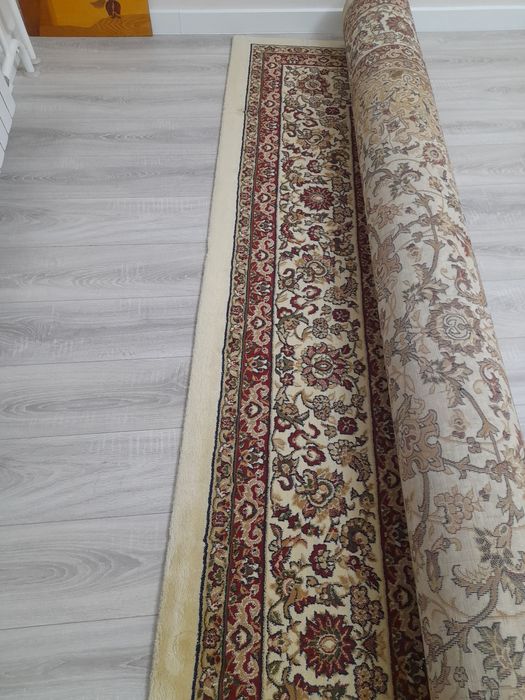 Продам палас в отличном состоянии