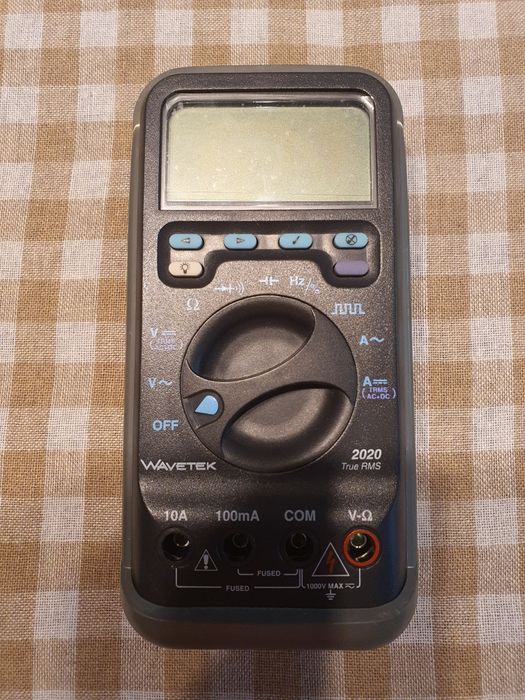 Професионален мултицет WAVETEK 2020 True RMS