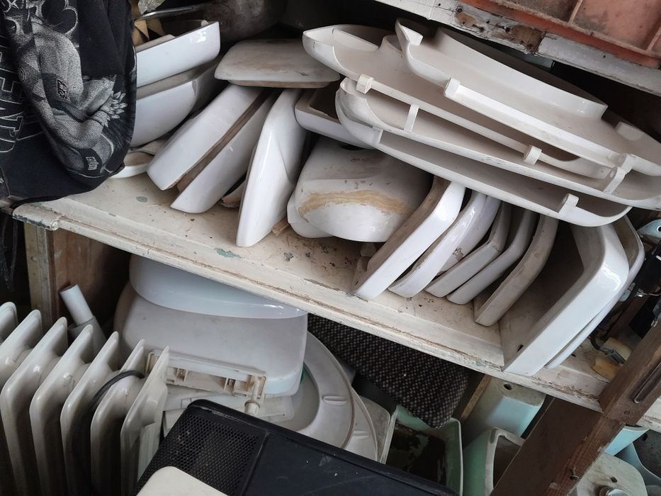 Бачок и крышка.   .