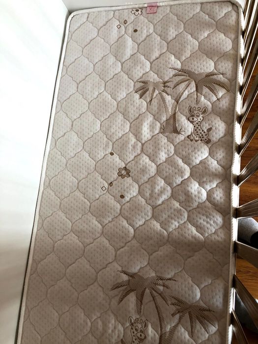 Детско легло  или ученическо бюро