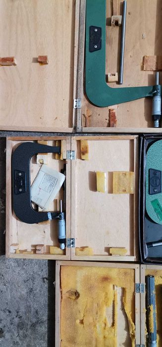 Micrometru de exterior de la 25 la 300mm