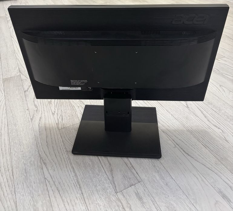 Монитор 21.5" Acer V226HQL (Full HD)