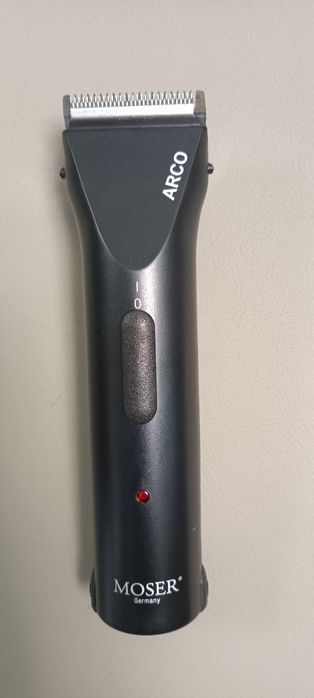 Vand masina de tuns parul Moser Arco
