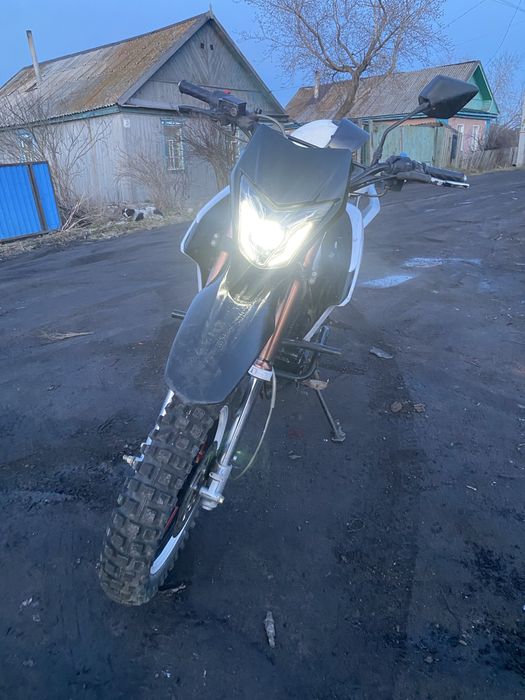 Продам мотоцыкл 300 кубов