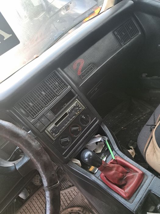 Ауди 80 1.8 s на части !