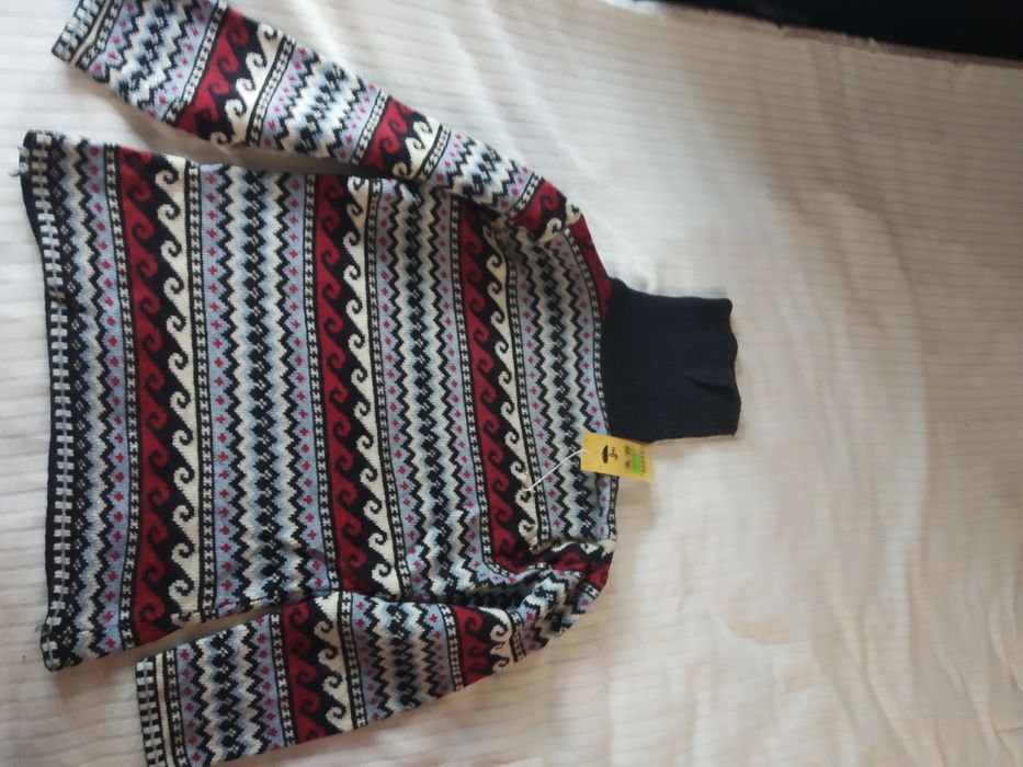 Горница блузи дрехи магазин