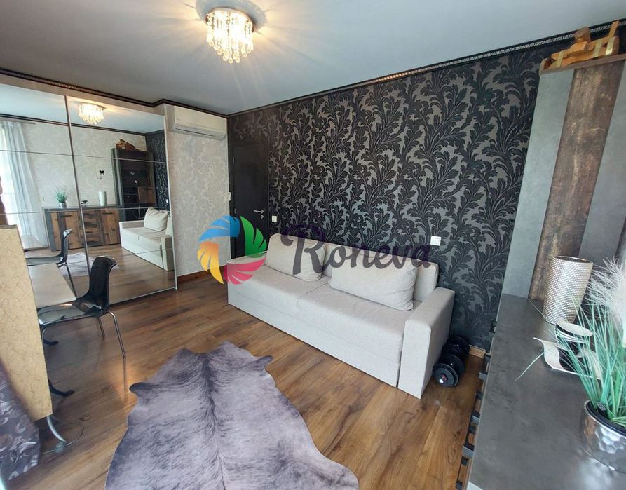 Продава се Тристаен апартамент в Варна, Бриз - 130 кв.м за 2307 €/кв.м - Снимка #11