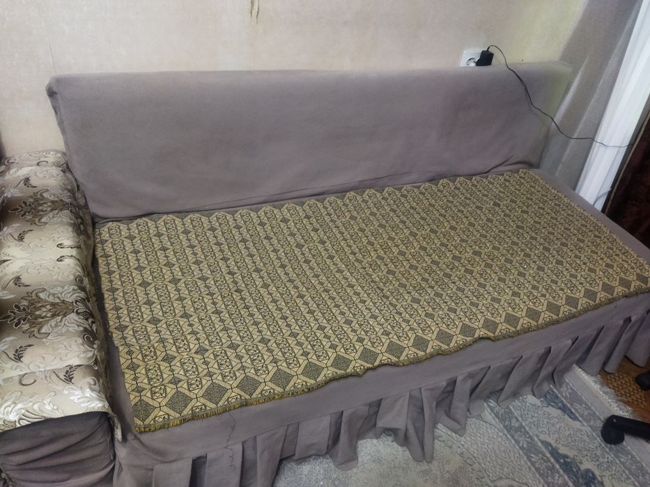 Продам два раскладных дивана