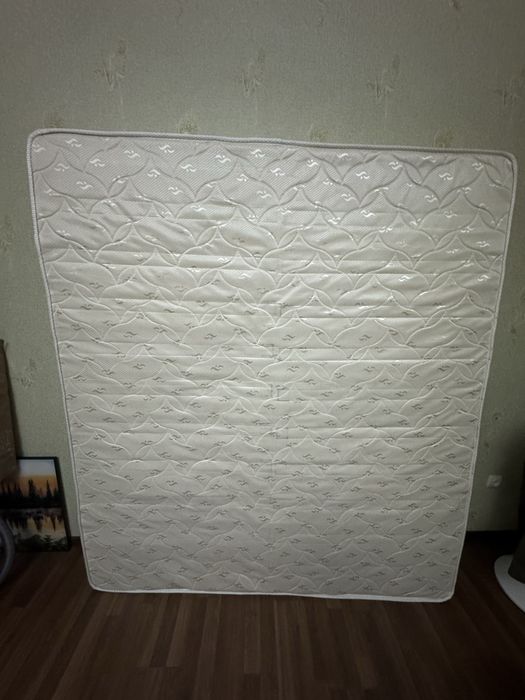 Продается матрац