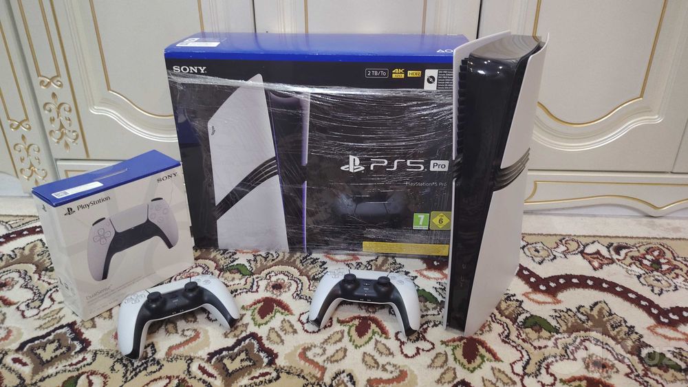 Playstation 5 pro 2Tb CFI-7121 Deluxe 2 джойстик состояние новий