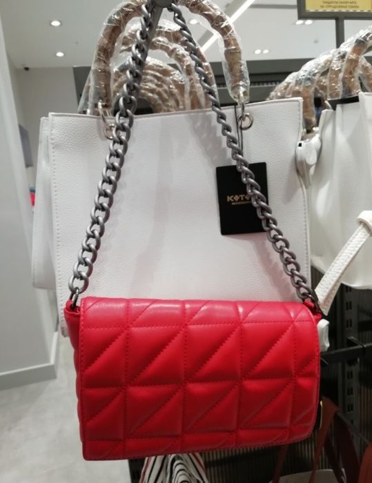 Новая сумка классная. 50 процентов скидка!