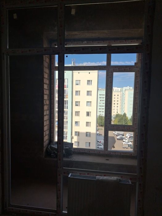Продам витражное окно и батарею