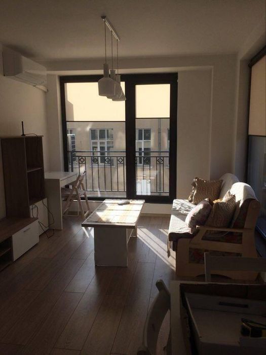 Дава се под наем Двустаен апартамент в Пловдив, Център - 54 кв.м за 510 € - Снимка #2