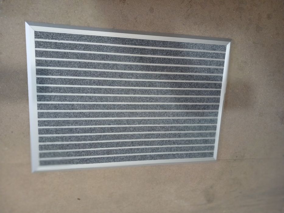 Алюминиевий коврик. Грязозашитны коврикALYUMIN DAROJKA. Eshik oldiga s