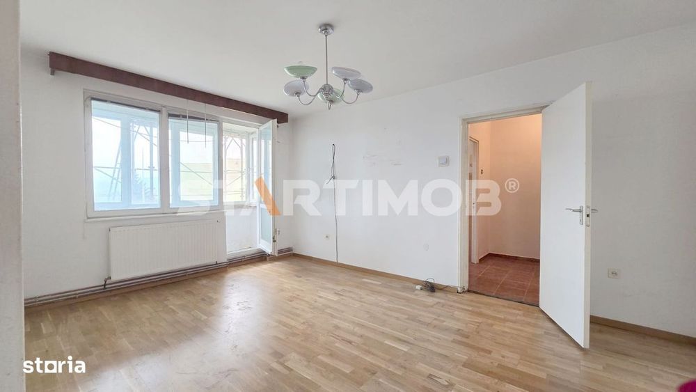Apartament doua camere cu boxa zona Astra — fotografia 1