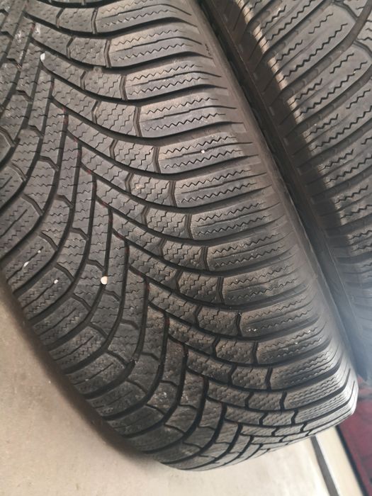 225 55 18 цола гуми Bridgestone dot 24 4 броя