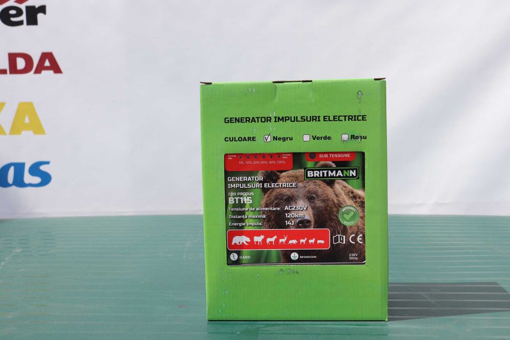 Cheie izolatori aparat gard electric curent si baterie panou fotovoltaic rola fir