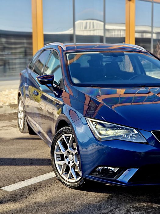 2015 Seat Leon FR Line / Full LED - Diesel Blue PEARL