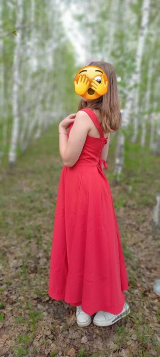 Платье праздничное.тел.