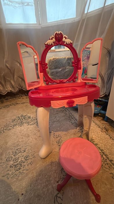 Игрушка для девочки