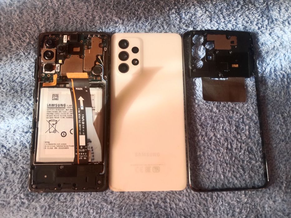 Samsung  Galaxy  A52